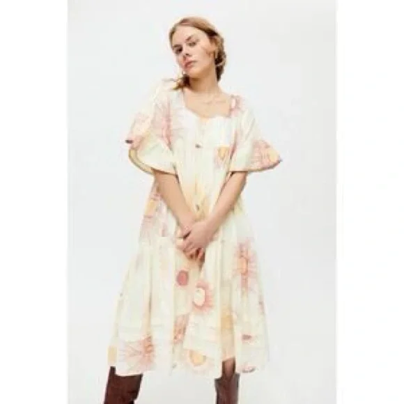 Urban Outfitters Total Eclipse Printed Midi Dress - Picture 6 of 7